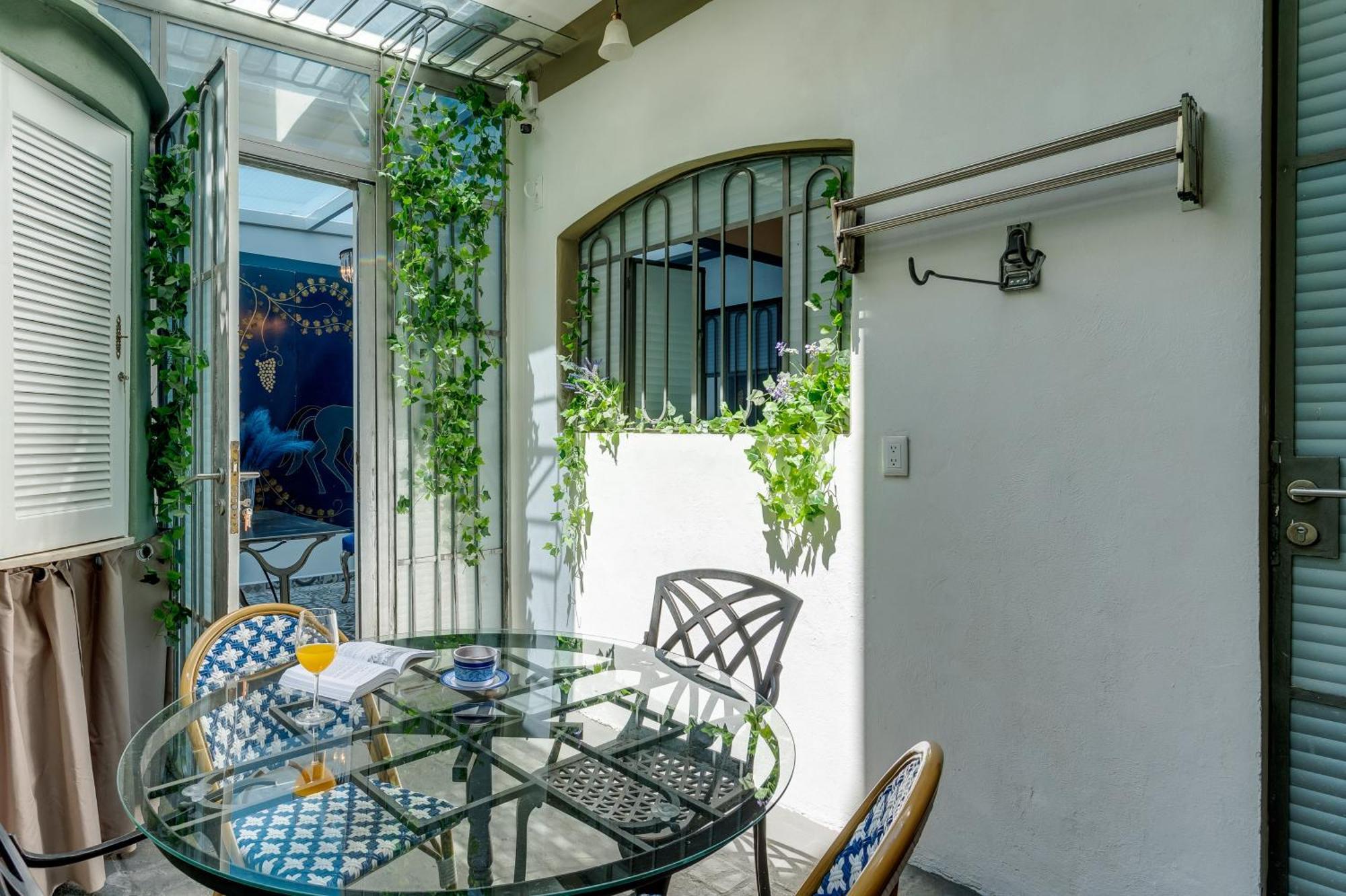 Casa Amatlan Ciento Dos Hotel Mexico City Exterior photo